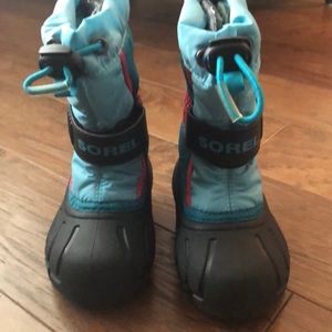 Sorel toddler snow boots